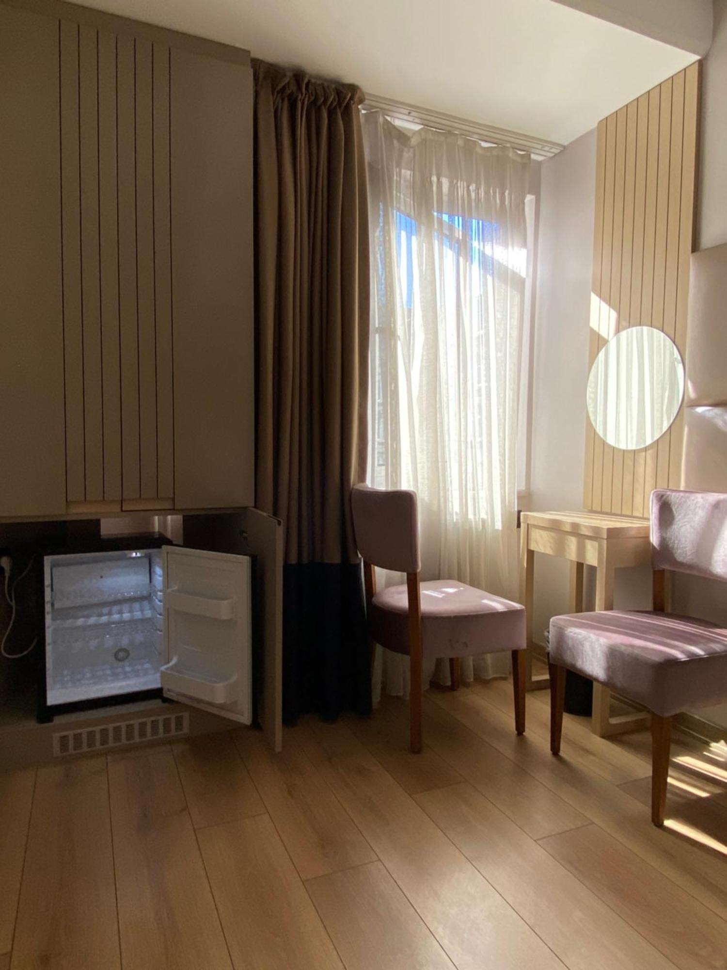 Otel Yenikapi Istanboel Buitenkant foto